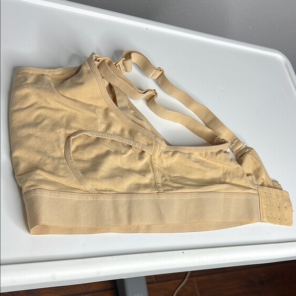 Tan seamless Maternity Bra with Adjustable Straps and Supportive Band - Picture 4 of 5